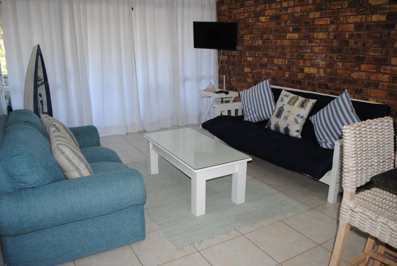 11 Coral Sands Scottburgh Exterior photo